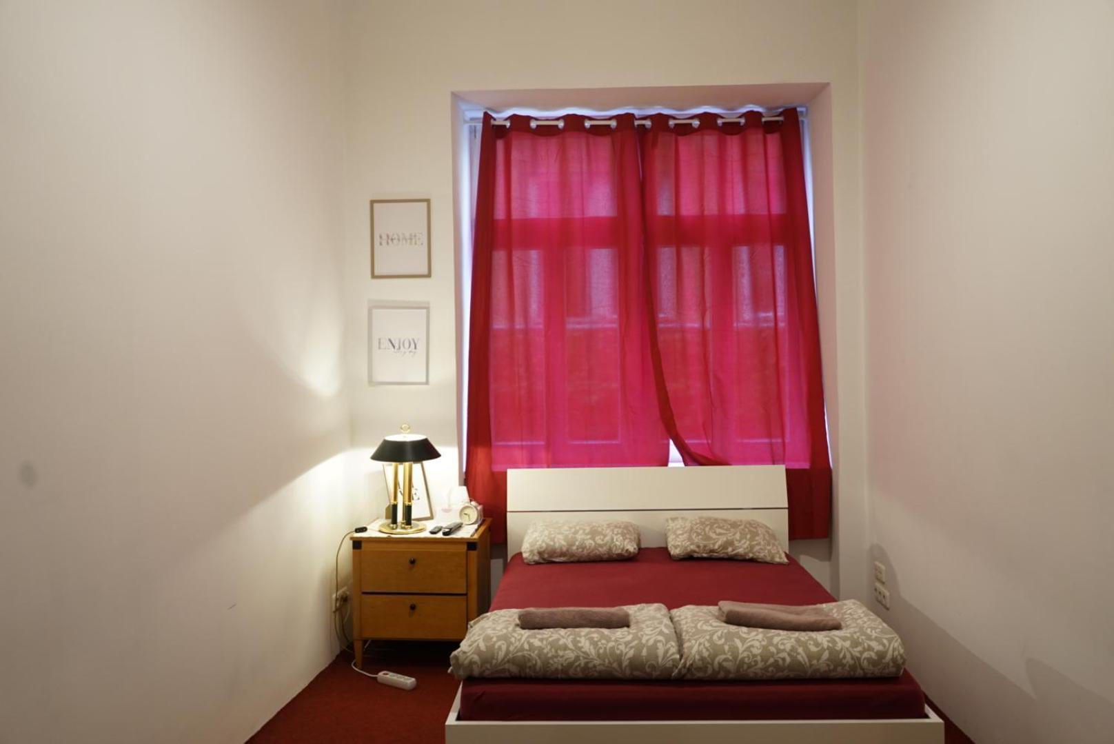 Apartament Volkstheater Apartment. *